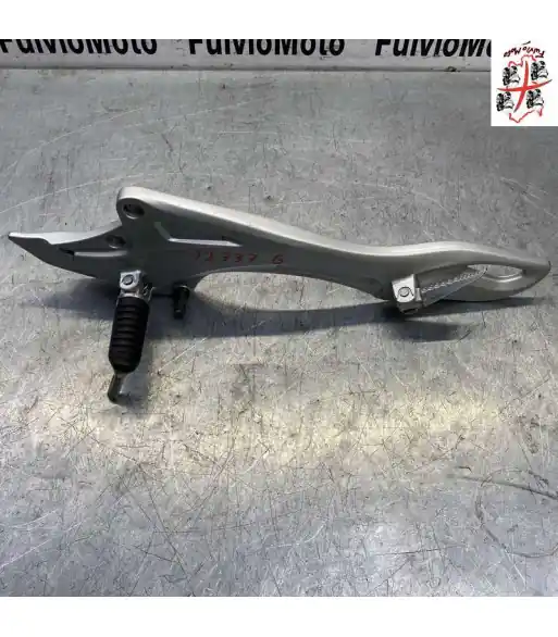 Affaire À Saisir Platine repose pied Gauche SUZUKI GLADIUS 650 – 2011