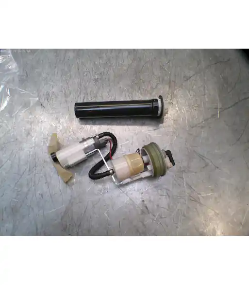 Achat Immédiat Pompe à essence + jauge PIAGGIO MP3 500 – 2016