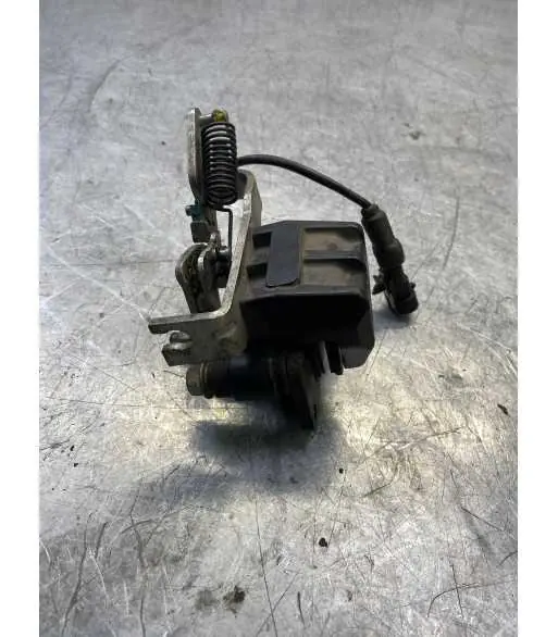 Vente Flash Etrier de frein a main PIAGGIO MP3 400 – 2009