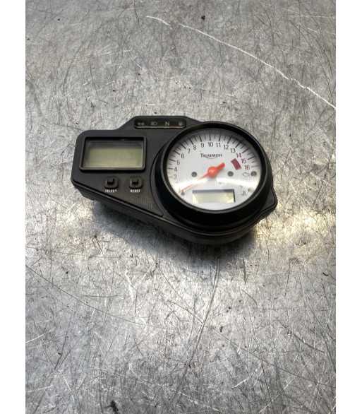 Nouvel Arrivage Compteur TRIUMPH TT 600 – 2002