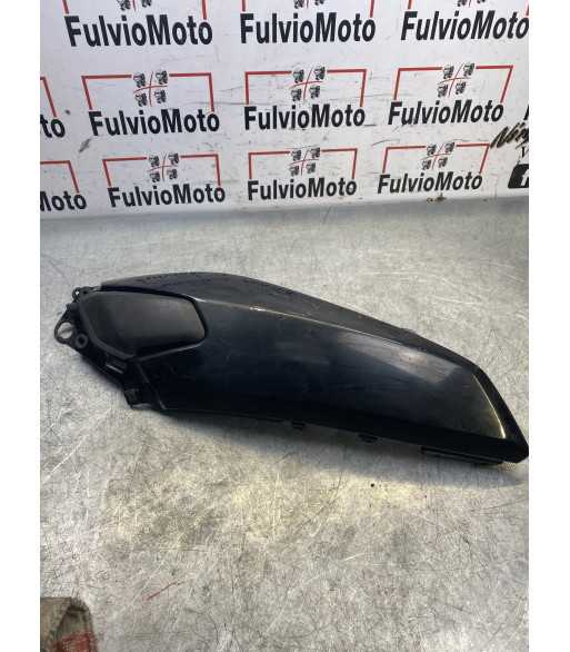 Flanc de selle Gauche MBK OCITO 125 – 2015 Offre Exclusive