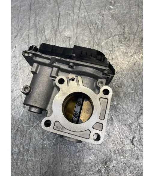 Prix Bas Rampe d'injection TRIUMPH TRIDENT 660 – 2021