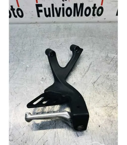 Platine repose pied Gauche APRILIA RSV4 1100 – 2023 Nouveauté