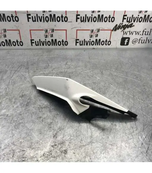 Vente Directe Flanc de selle Arrière Droit KTM DUKE 125 – 2019