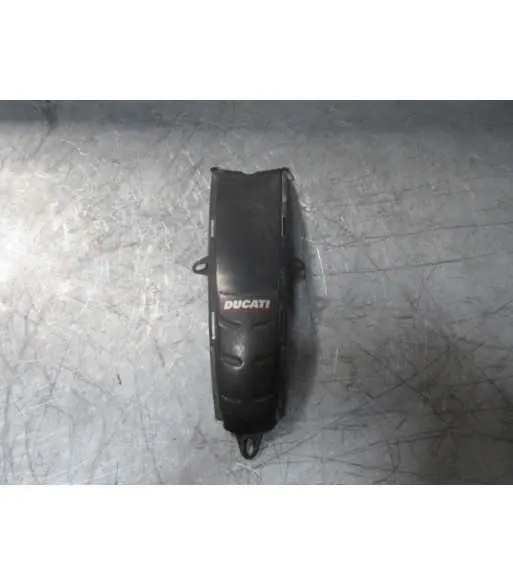 Top Vente Couvercle central DUCATI MONSTER 696 – 2008