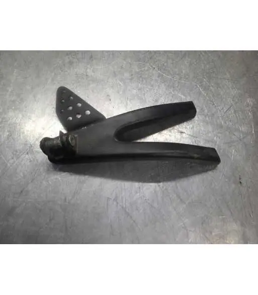 Platine repose pied Arrière Droit BUELL XB12S – 2011 Expédié Aujourd&rsquo;hui