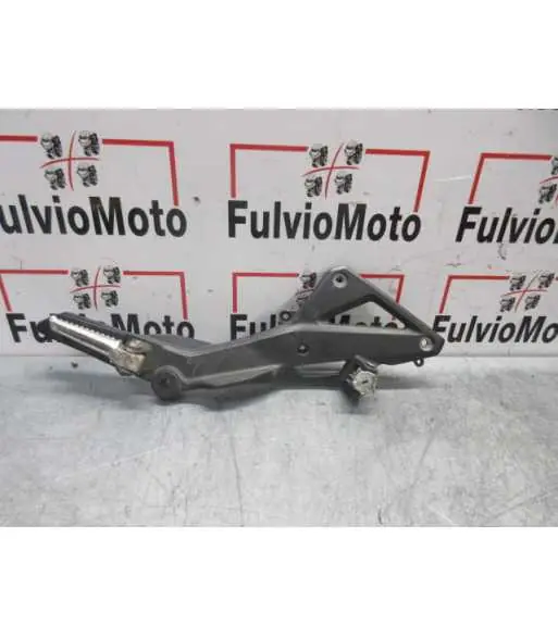 Populaire Platine repose pied Droit HONDA HORNET 600 – 2010