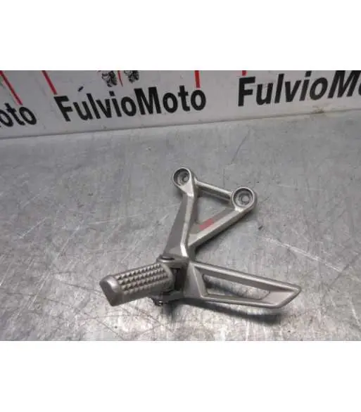 Remise Platine repose pied Arrière Gauche HONDA CB 500 FA – 2016