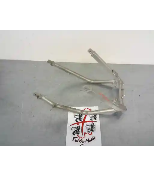 Boucle arrière cadre – SUZUKI GSXR 600 – 1997 Commande En Gros