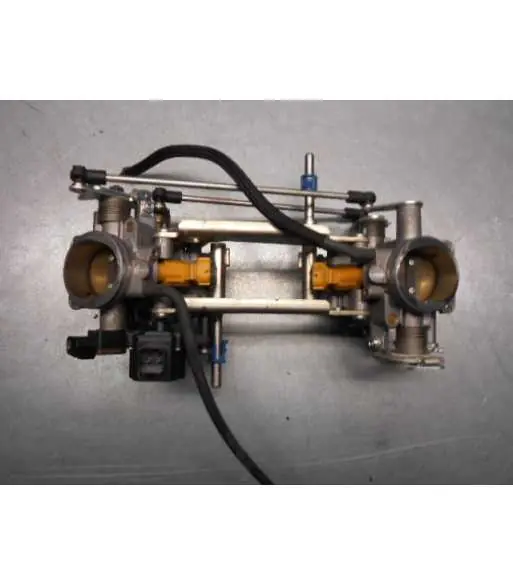 Soldes Rampe injection – SUZUKI GLADIUS 650 – 2012