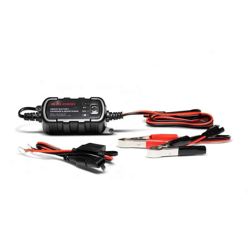 Chargeur de Batterie Malossi XMAX (chargeur intelligent et mainteneur de charge) Réduction