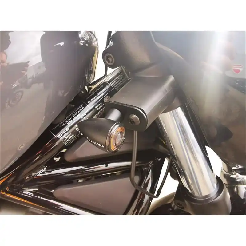 Achetez Aujourd&rsquo;hui CACHES ORIFICES CLIGNOTANTS AVANT HARLEY-DAVIDSON NIGHTSTER 975