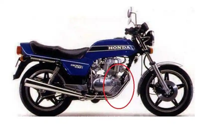 2 collecteurs chromés répliques de l'origine pour Honda CB400N 1978/84 Promotion