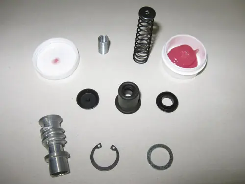 Commande En Gros Nécessaire de réparation émeteur hydraulique embrayage ZL1000 85-88