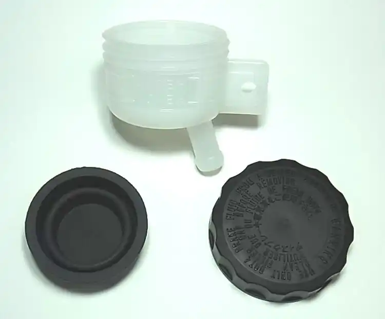 Acheter Direct Kit réservoir maître-cylindre AR GPX750R 1987-1990