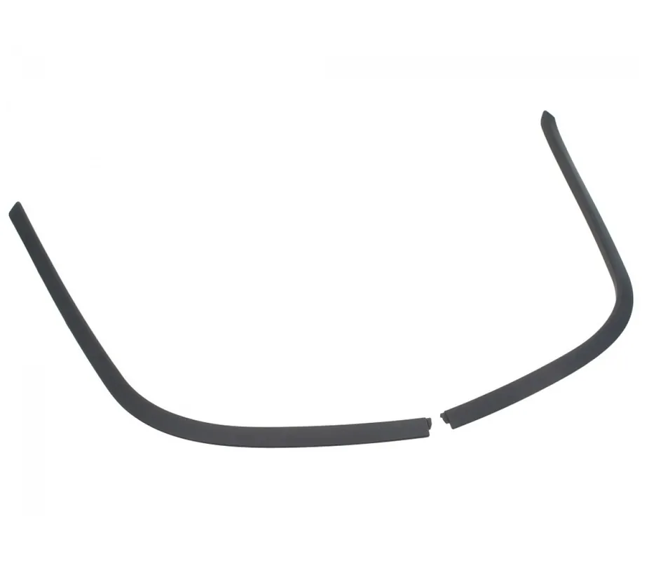 Protège-arête inférieur, noir, pour Vespa Primavera / Sprint 50-150 (à partir de 2013-) Offre Spéciale
