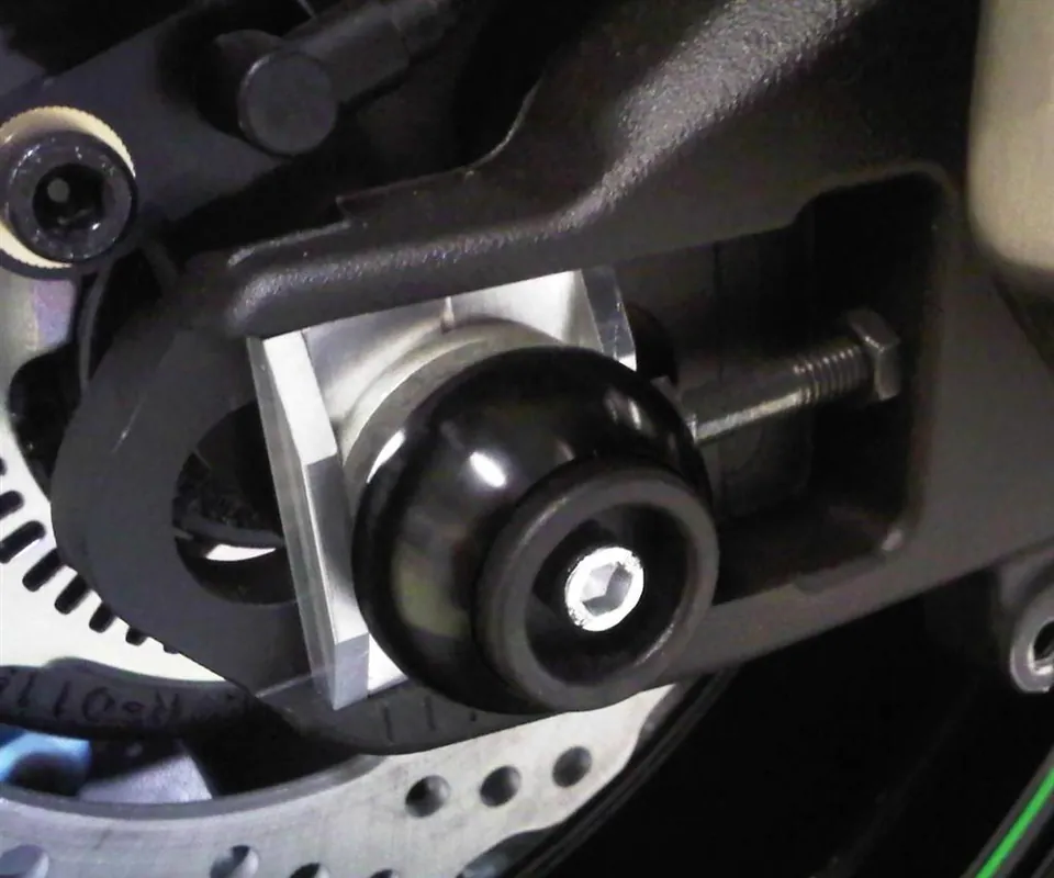 Quantité Limitée Protecteurs d&rsquo;axe « balle » arrière Ninja ZX-10R 2015 Original Kawasaki
