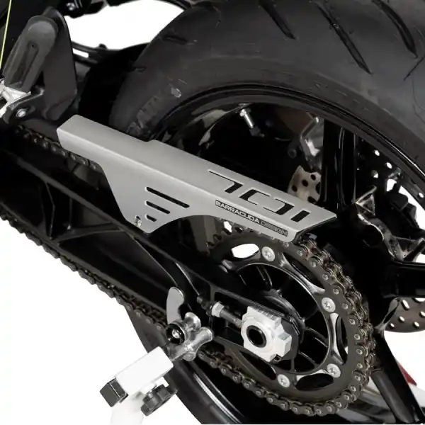 Pare-chaîne pour Husqvarna Svartpilen 701 / Vitpilen 701 – Barracuda Commander Vite