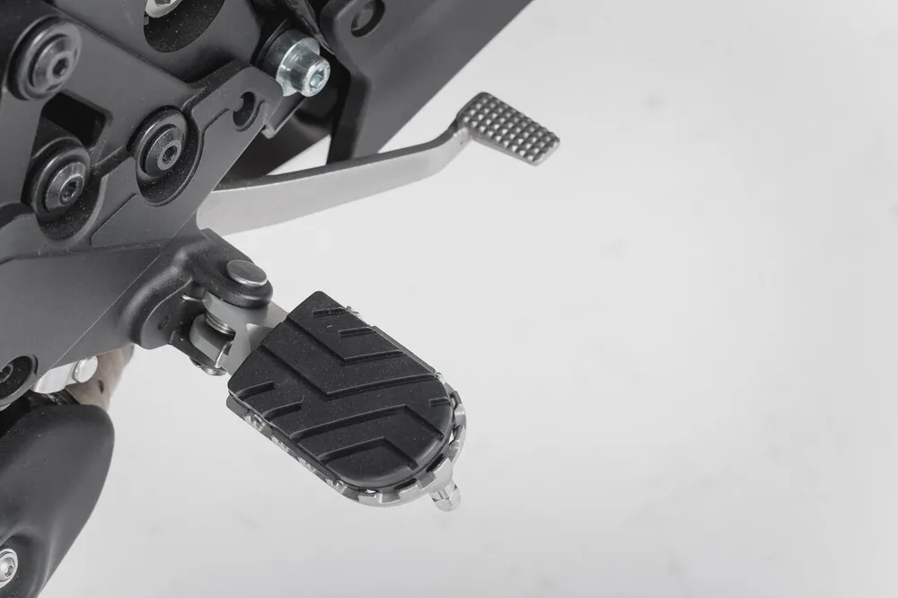 Prix Choc SW-Motech Repose-pieds réglables ION, acier inoxydable, pour Kawasaki Versys-X 300 ABS – SW Motech