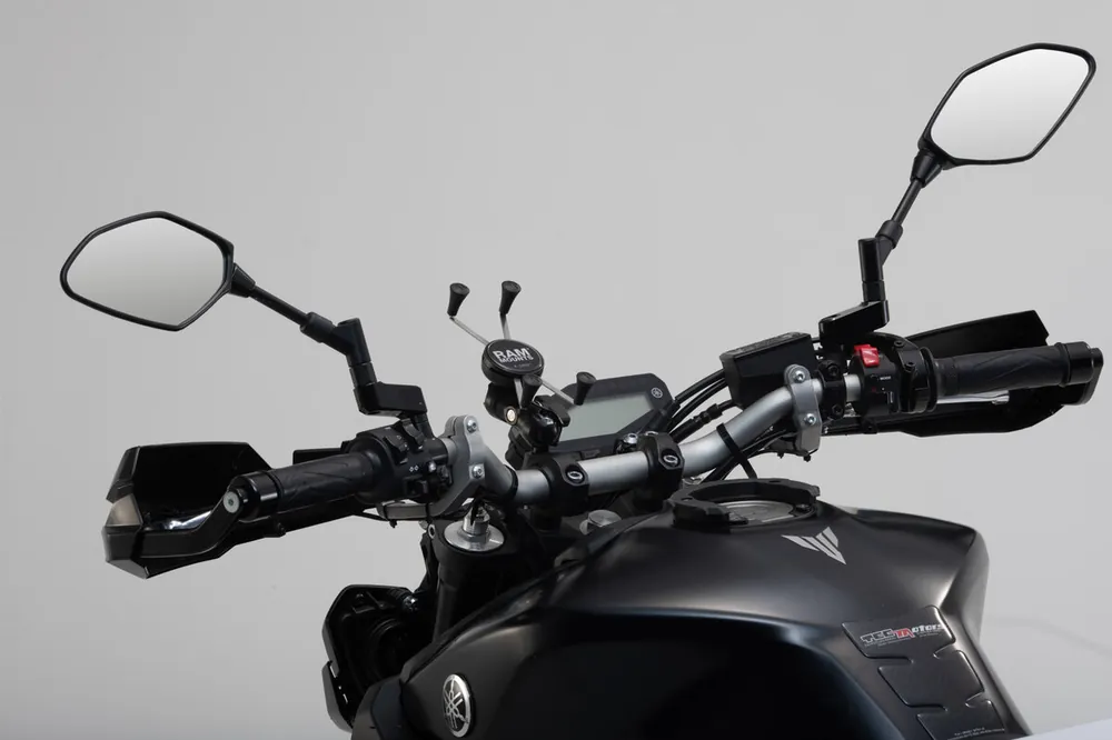 Bon Marché SW-Motech Kit de support Navi X-Grip pour grands smartphones pour Yamaha Ténéré 700 /World Raid /Rally – SW Motech