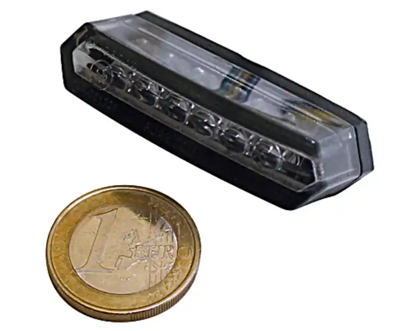 Offre Limitée HIGHSIDER pro Malibu LED feu arrière noir/teinté E-approuvé (1pc)