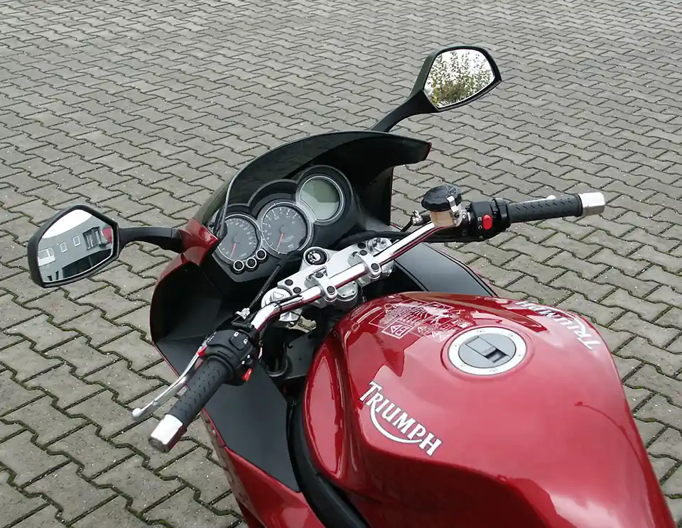 Affaire À Saisir LSL Superbike-Kit mit Teilegutachten für Triumph Sprint ST, ohne Heizgriffe, Typ 215NA, 2005-2010,