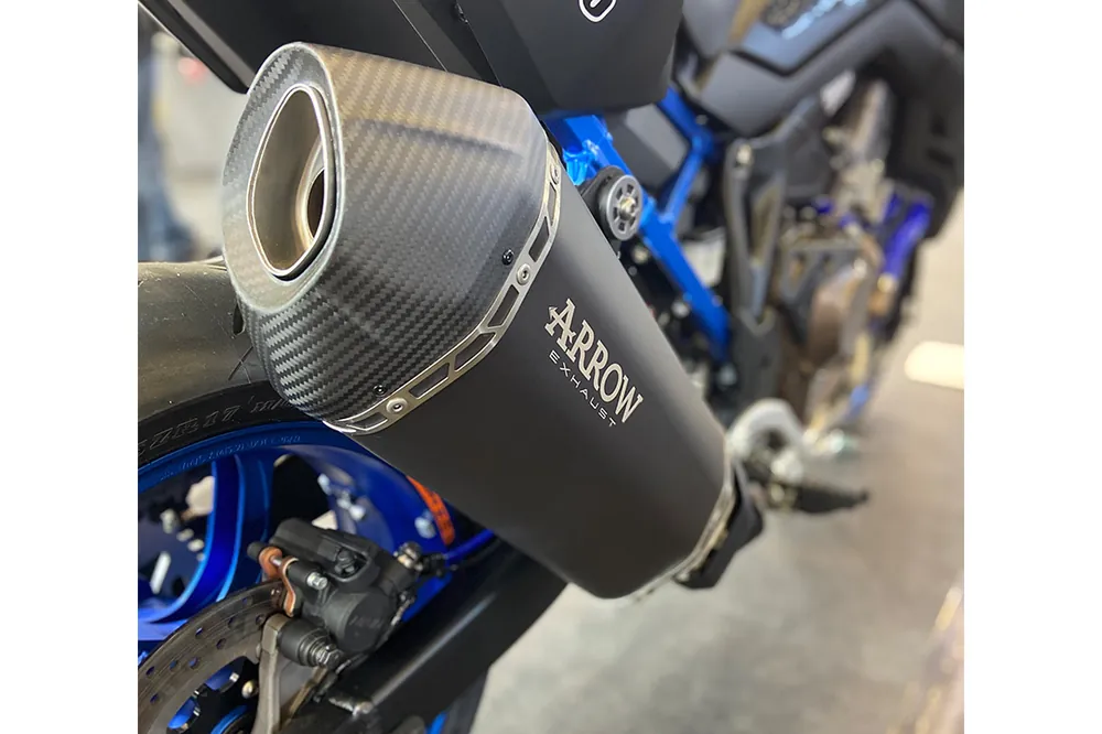 ARROW Auspuff DARK SONORA für Honda Africa Twin Adventure Sports 2019, Titan dark und Carbon-Endkapp Jusqu&rsquo;à Épuisement Des Stocks